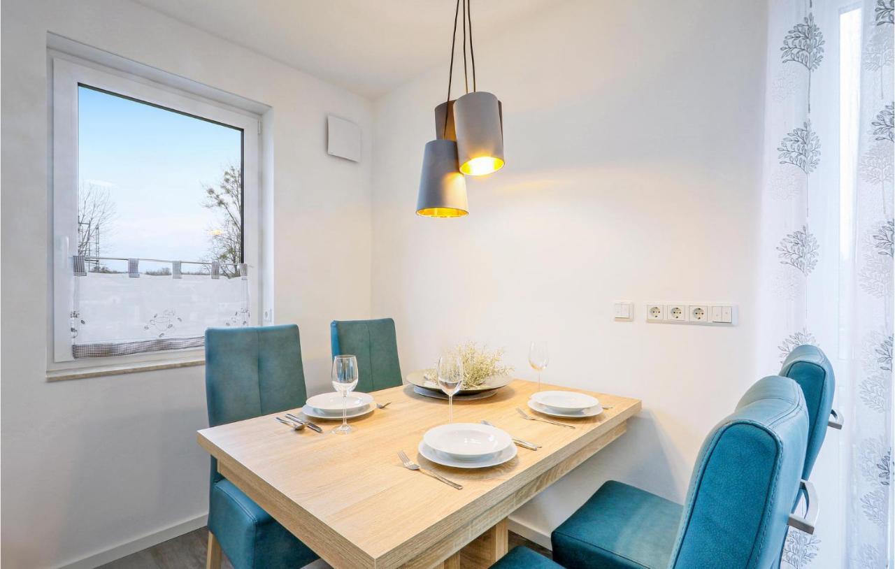 Lovely Apartment In Rechlin With Kitchen Номер фото